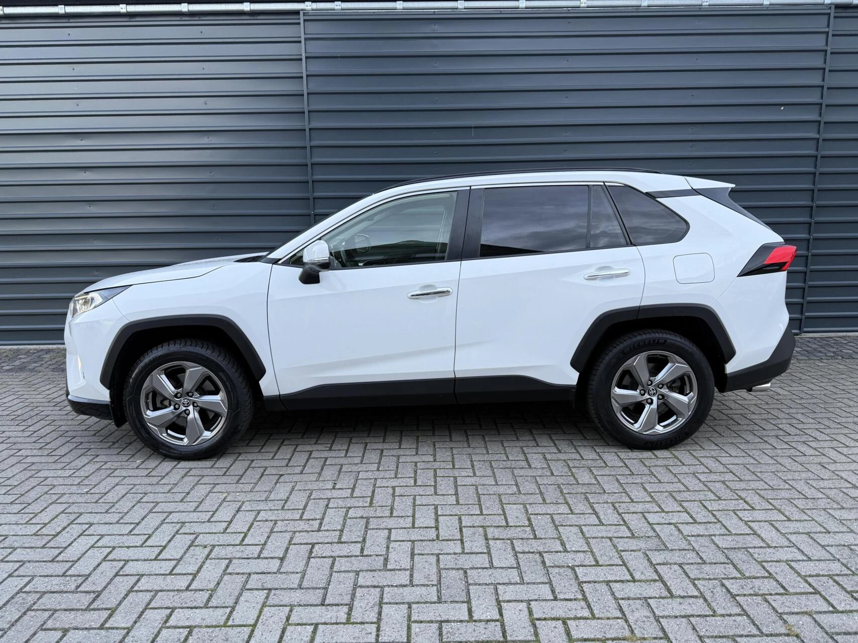 Hoofdafbeelding Toyota RAV4