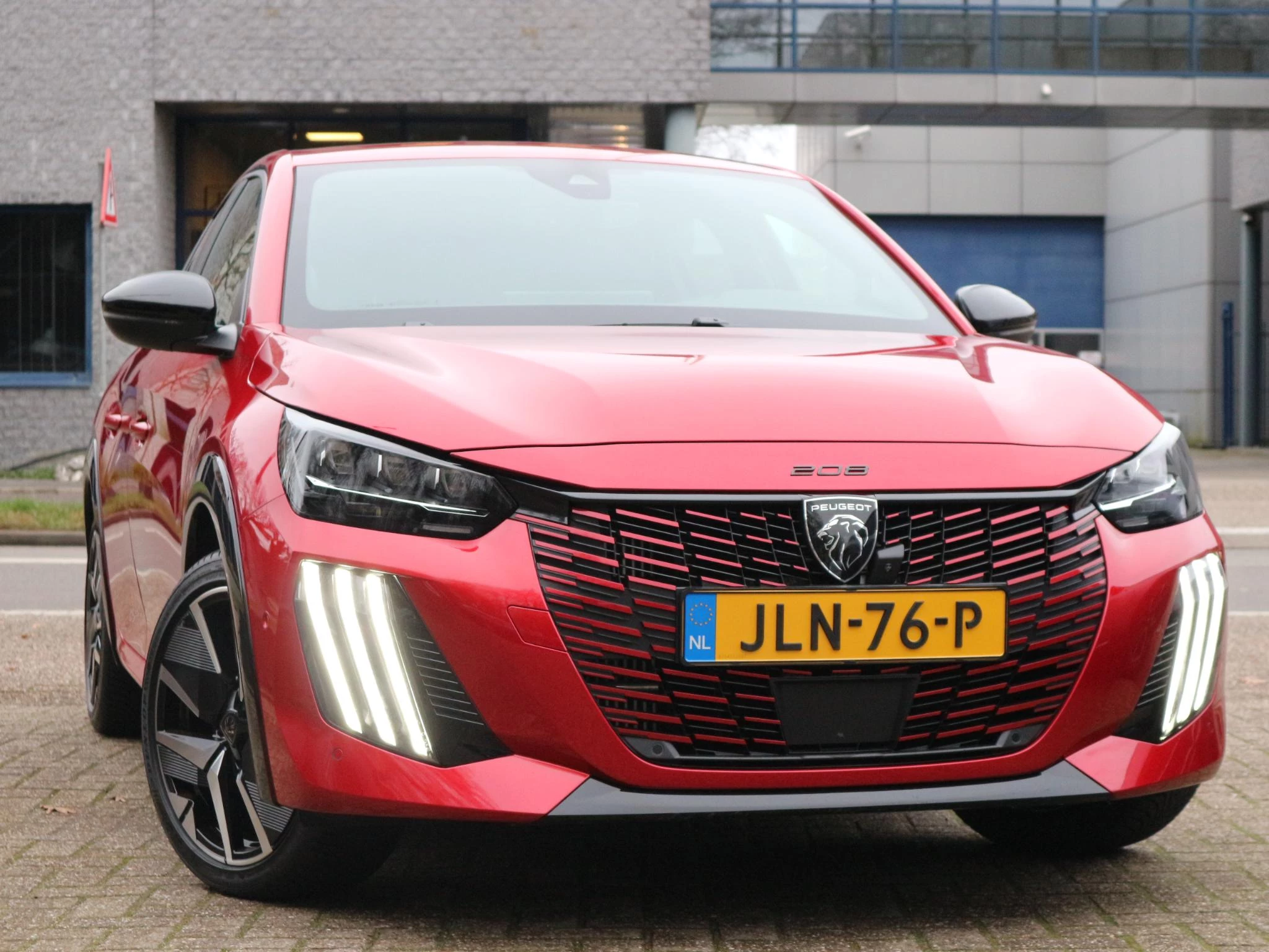 Hoofdafbeelding Peugeot 208