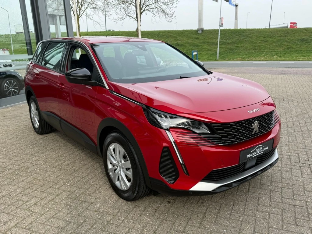 Hoofdafbeelding Peugeot 5008