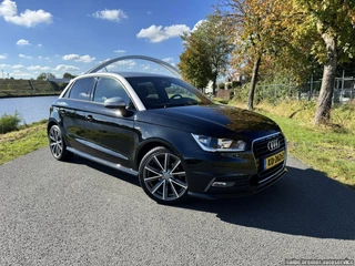 Hoofdafbeelding Audi A1 Sportback Audi A1 Sportback 1.0 TFSI S-Line |Cruise|Navi|PDC