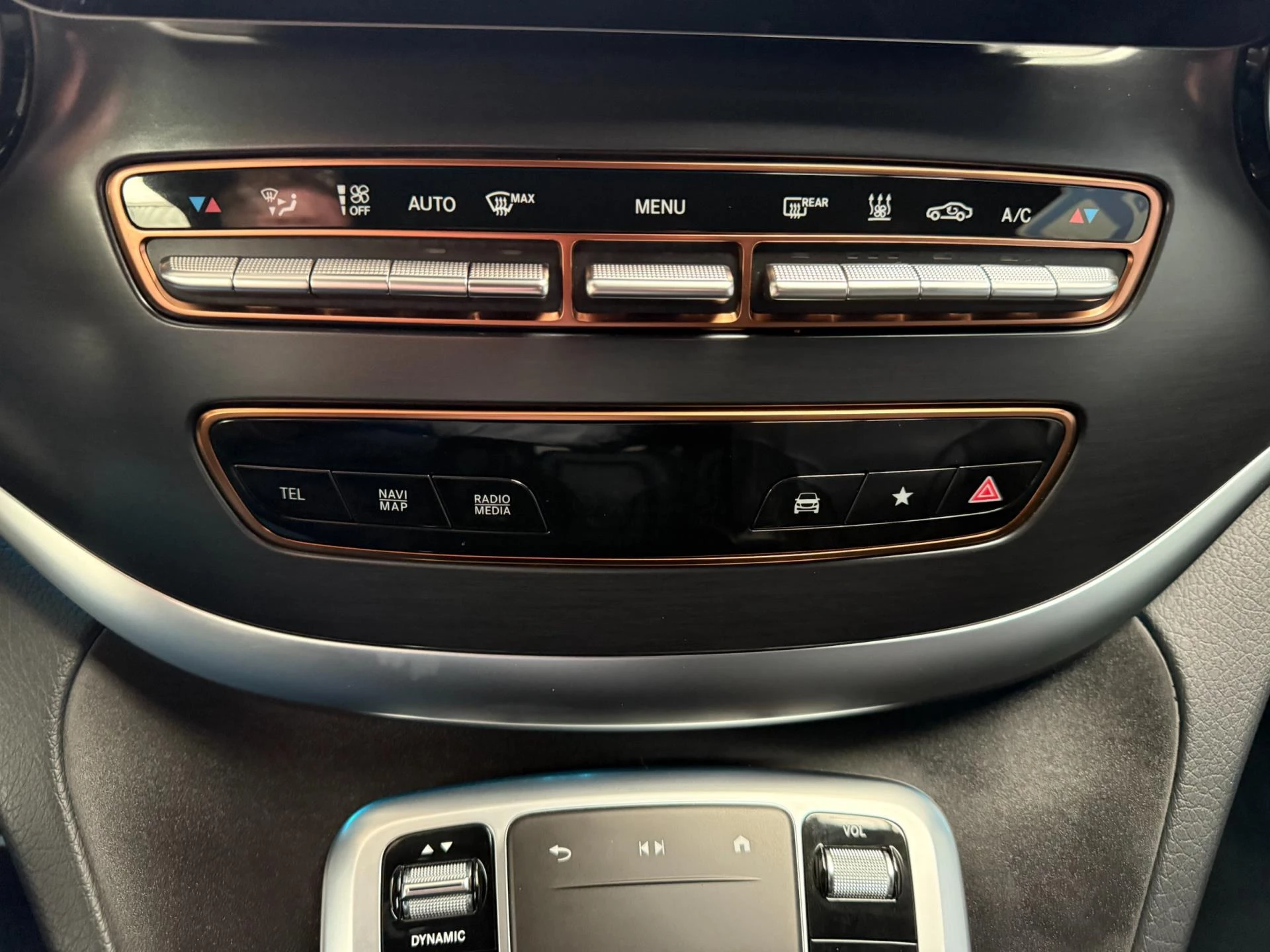 Hoofdafbeelding Mercedes-Benz EQV