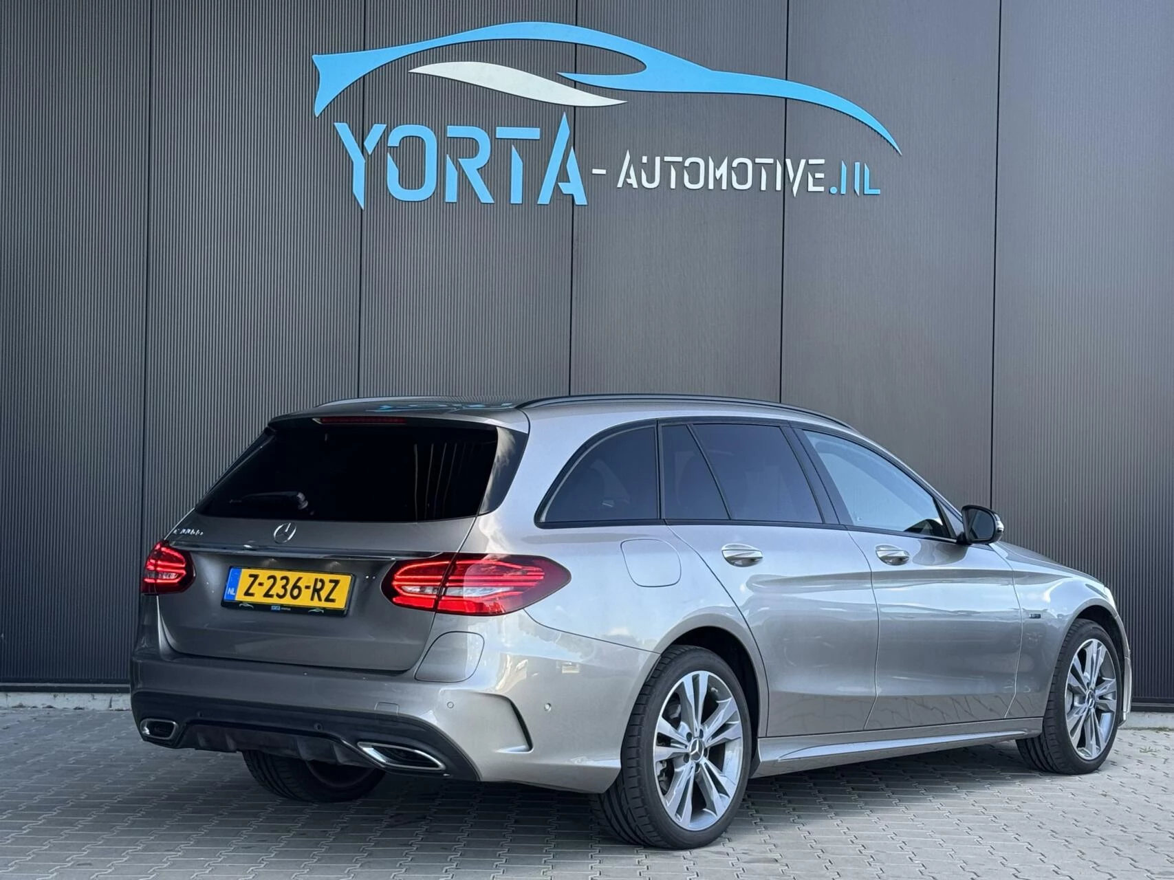 Hoofdafbeelding Mercedes-Benz C-Klasse