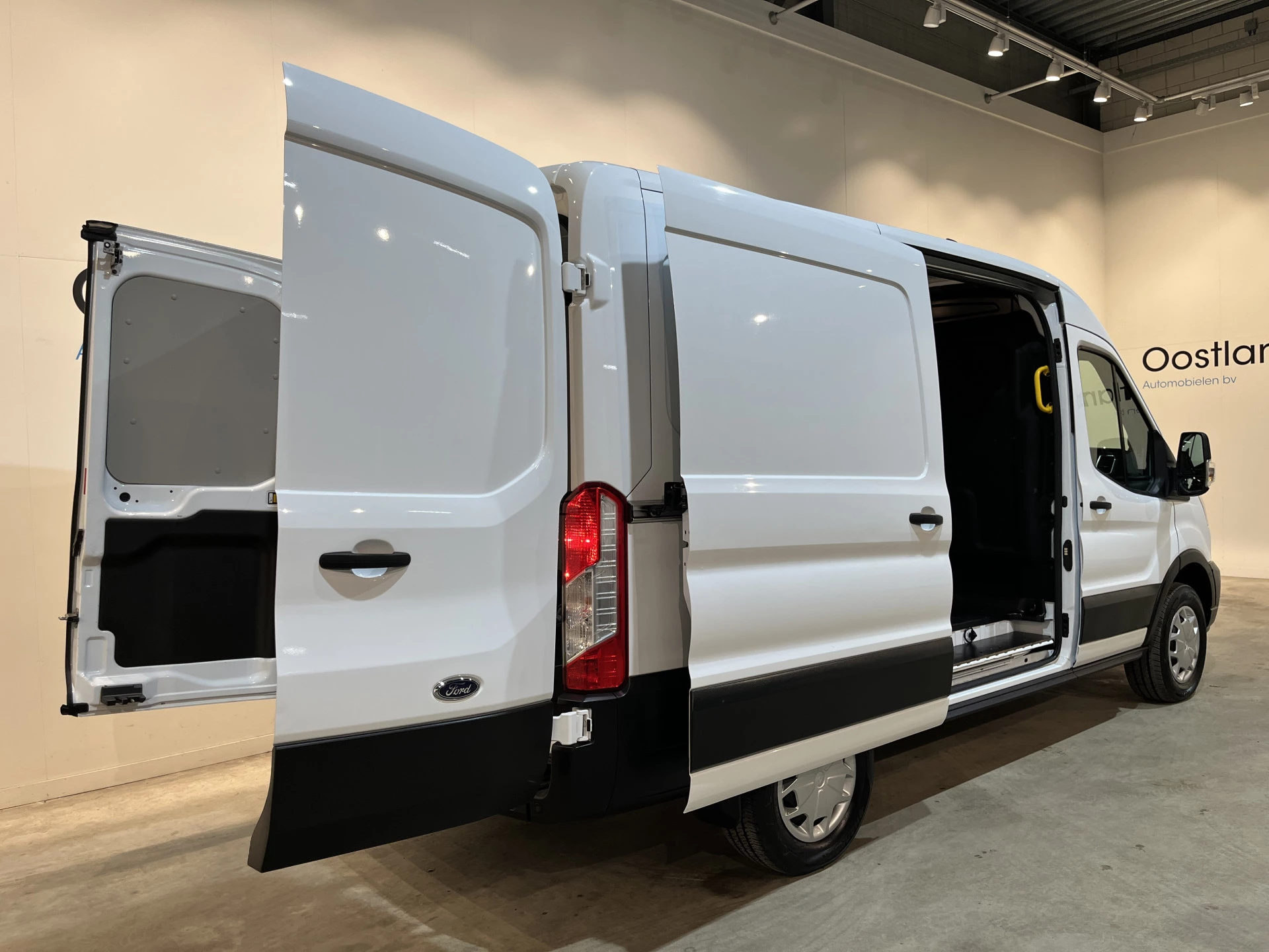 Hoofdafbeelding Ford E-Transit