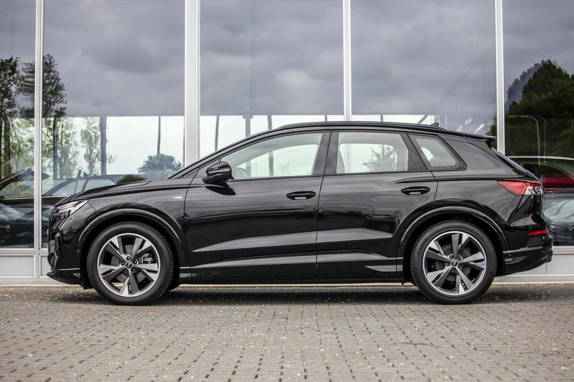 Hoofdafbeelding Audi Q4 e-tron