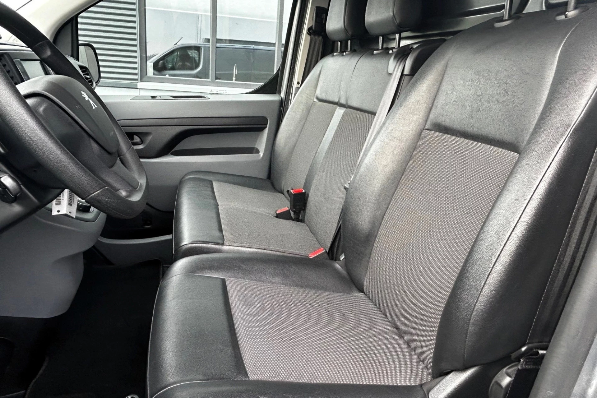 Hoofdafbeelding Peugeot Expert