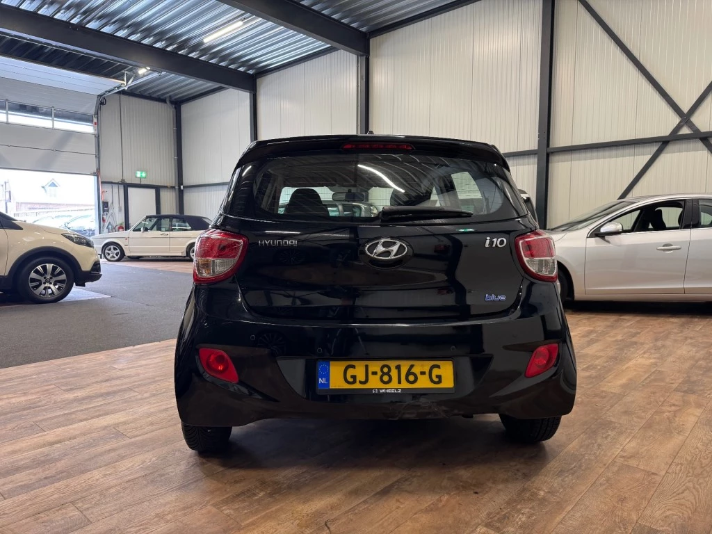 Hoofdafbeelding Hyundai i10
