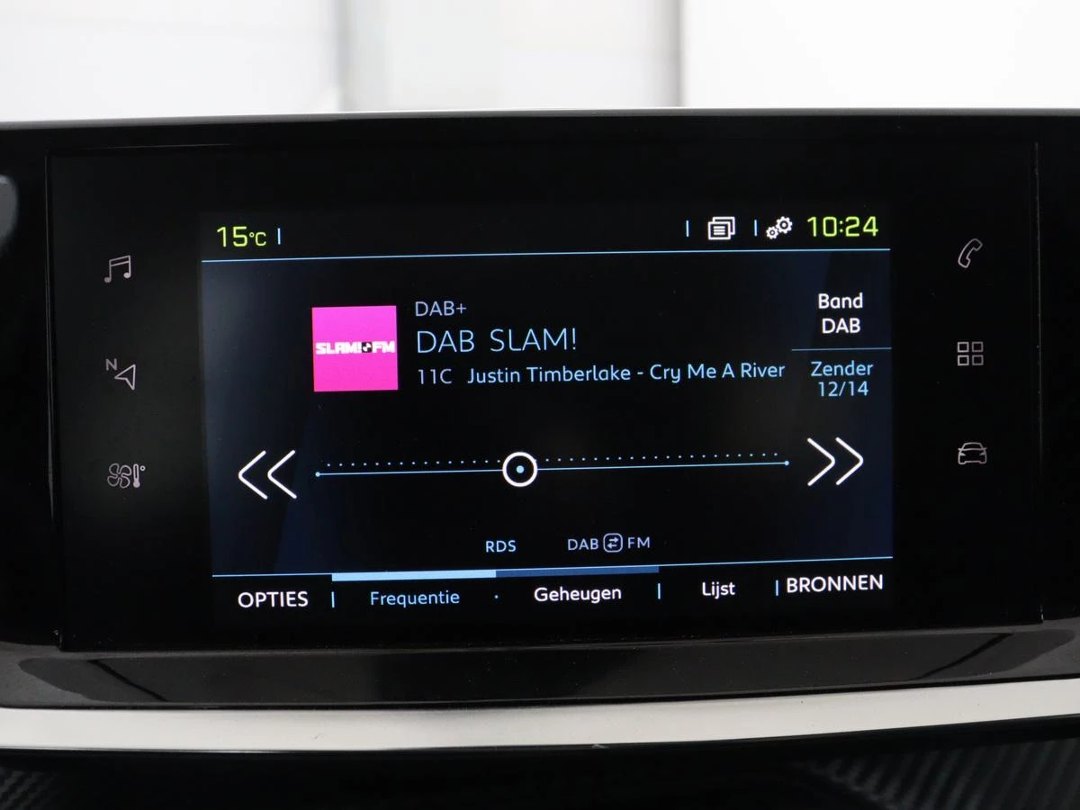 Hoofdafbeelding Peugeot e-208