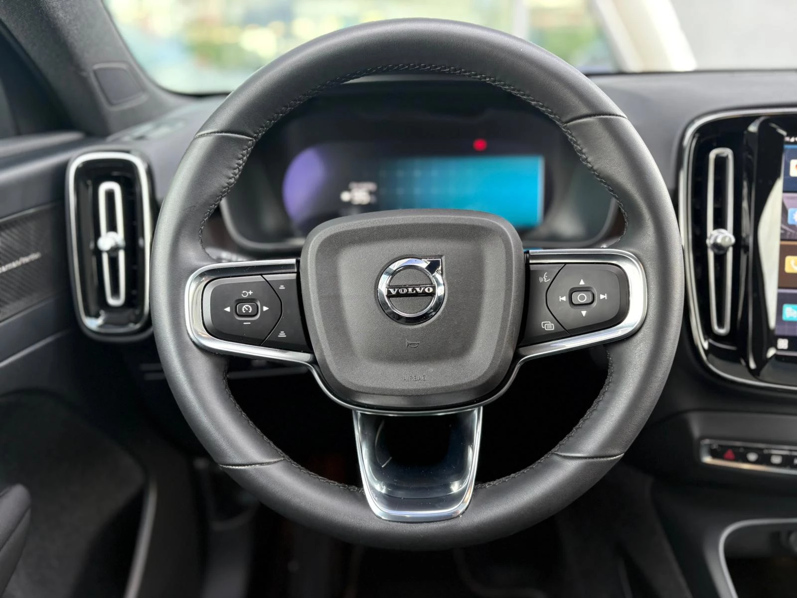 Hoofdafbeelding Volvo C40