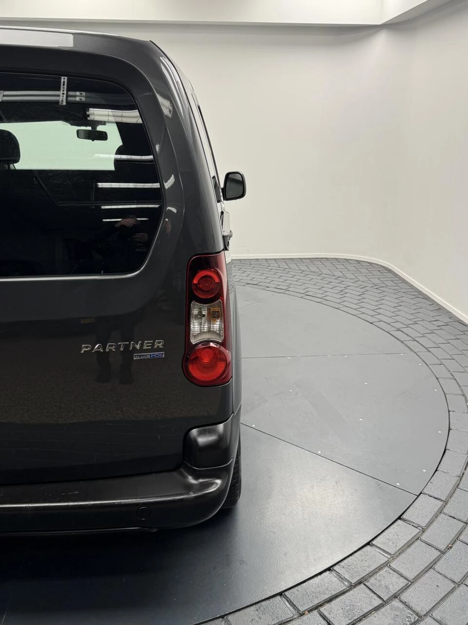 Hoofdafbeelding Peugeot Partner