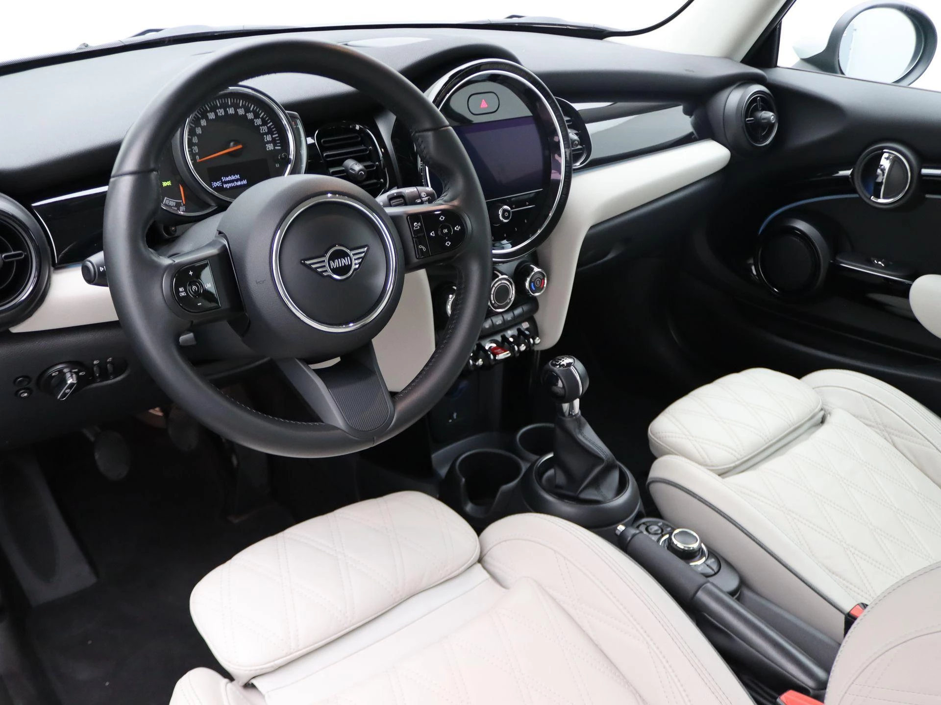 Hoofdafbeelding MINI 3-deurs