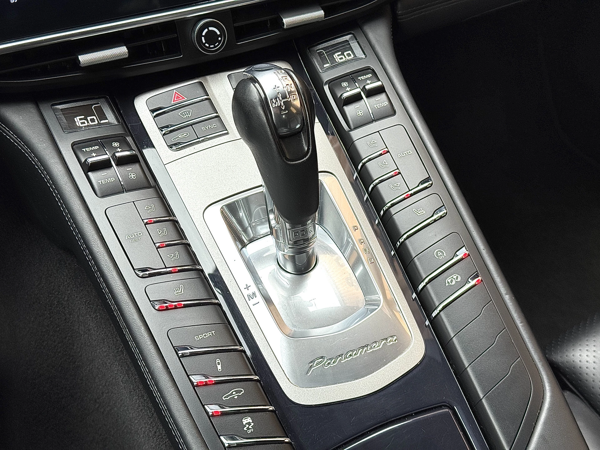 Hoofdafbeelding Porsche Panamera