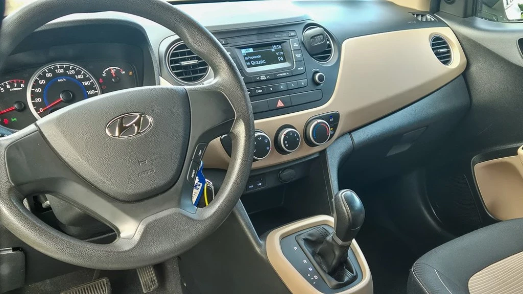 Hoofdafbeelding Hyundai i10