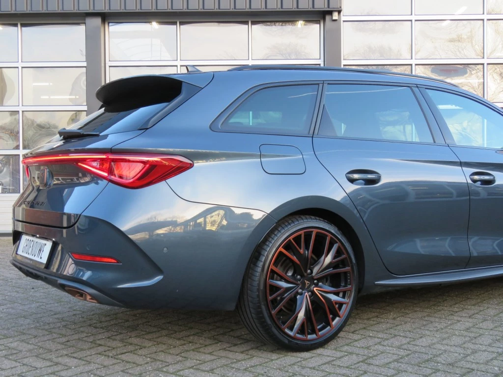 Hoofdafbeelding CUPRA Leon Sportstourer