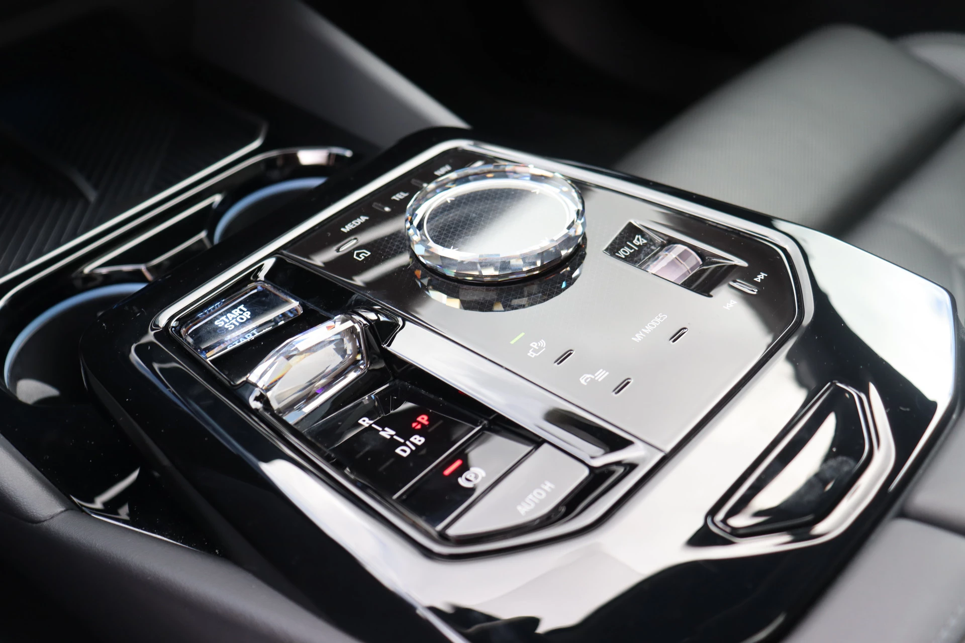 Hoofdafbeelding BMW i5