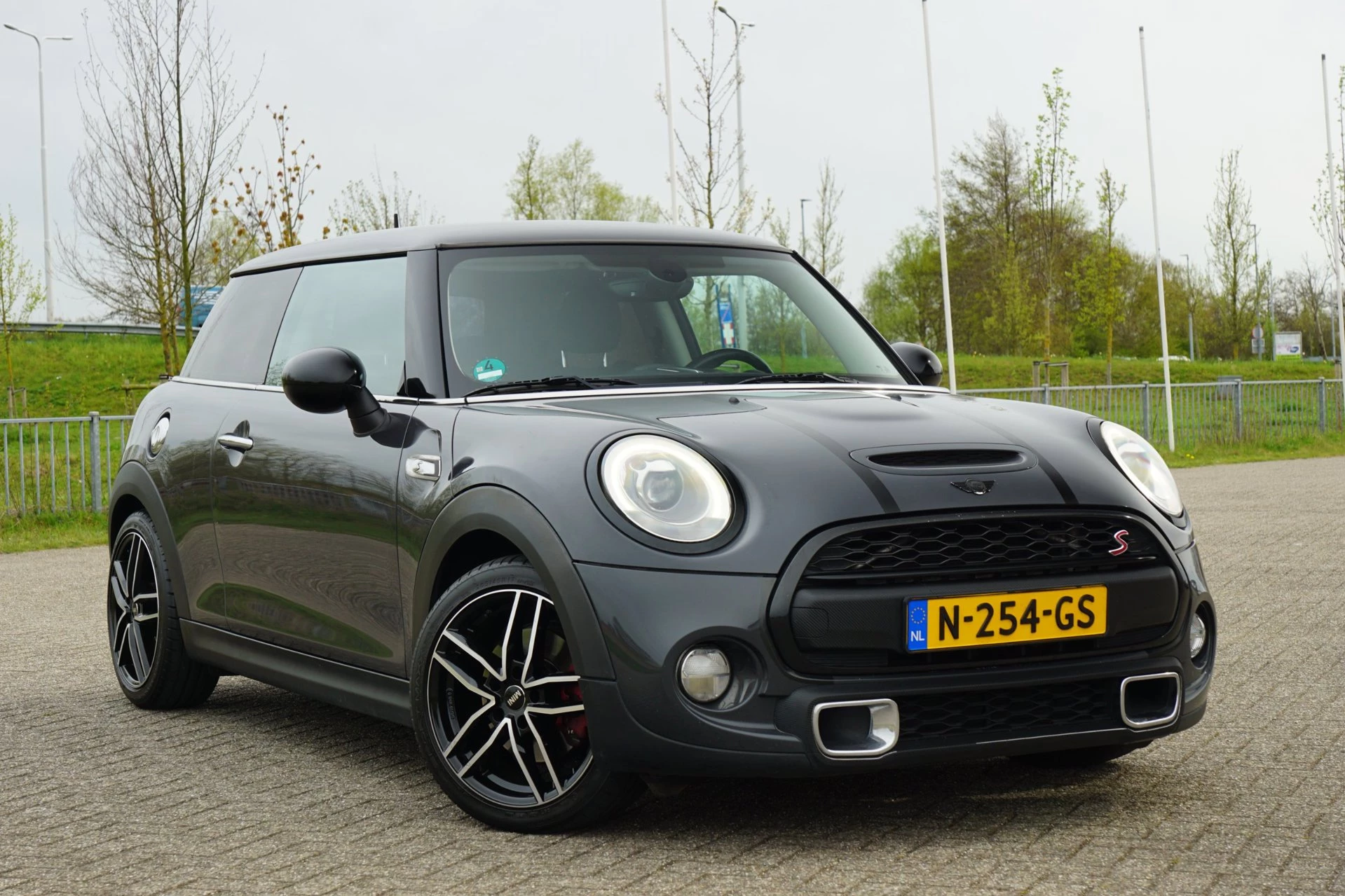 Hoofdafbeelding MINI Cooper S