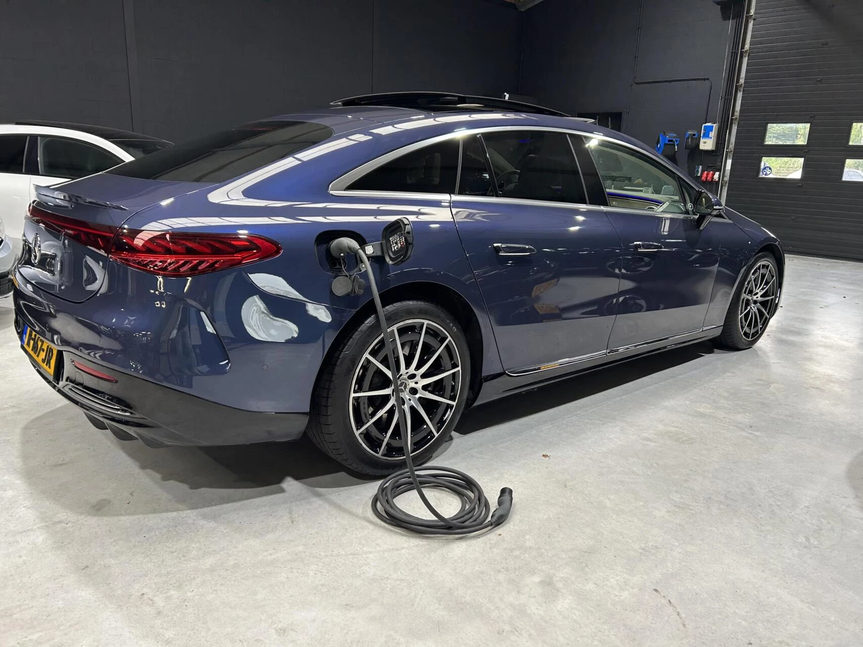 Hoofdafbeelding Mercedes-Benz EQS