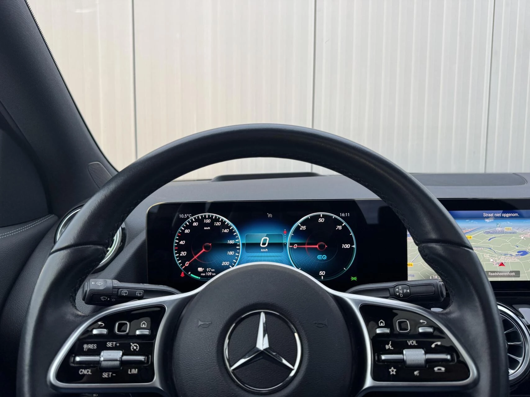 Hoofdafbeelding Mercedes-Benz EQA