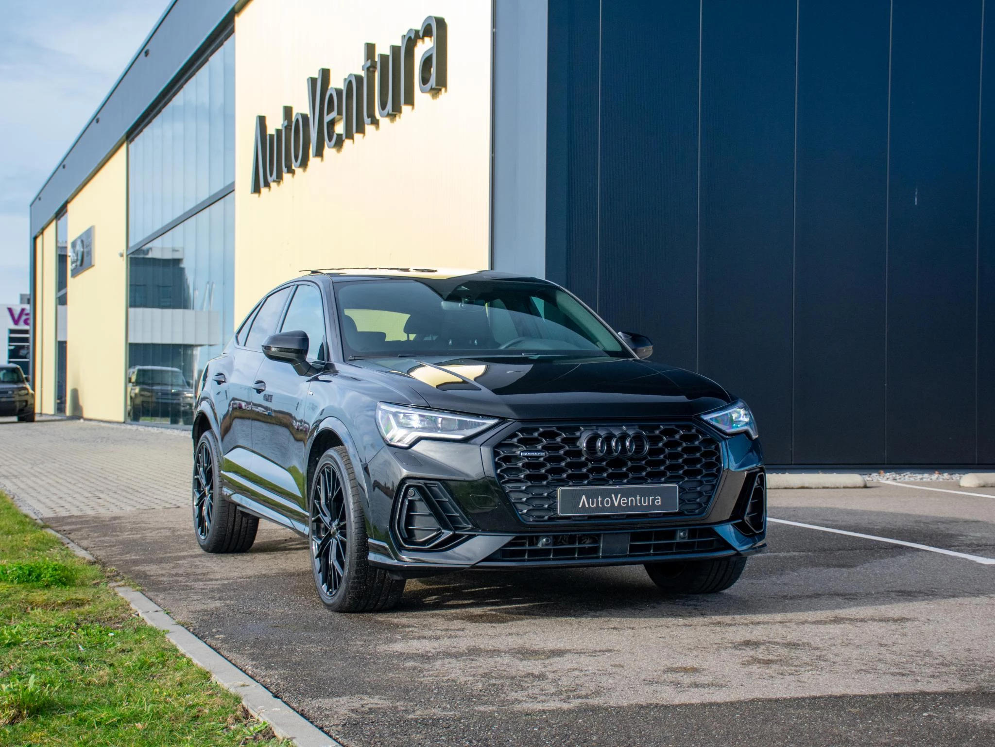 Hoofdafbeelding Audi Q3