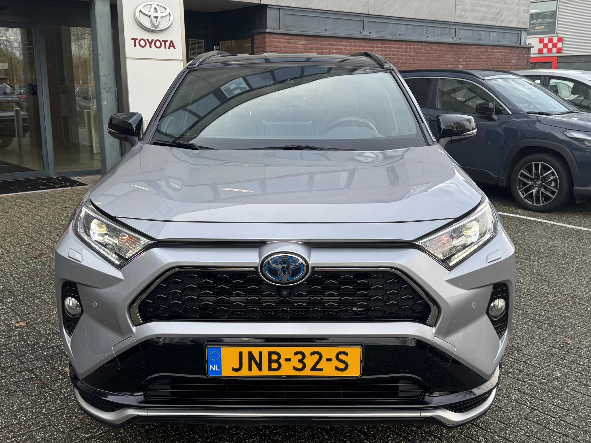 Hoofdafbeelding Toyota RAV4