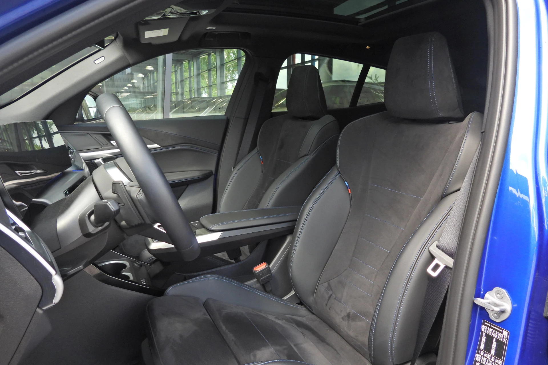 Hoofdafbeelding BMW iX2
