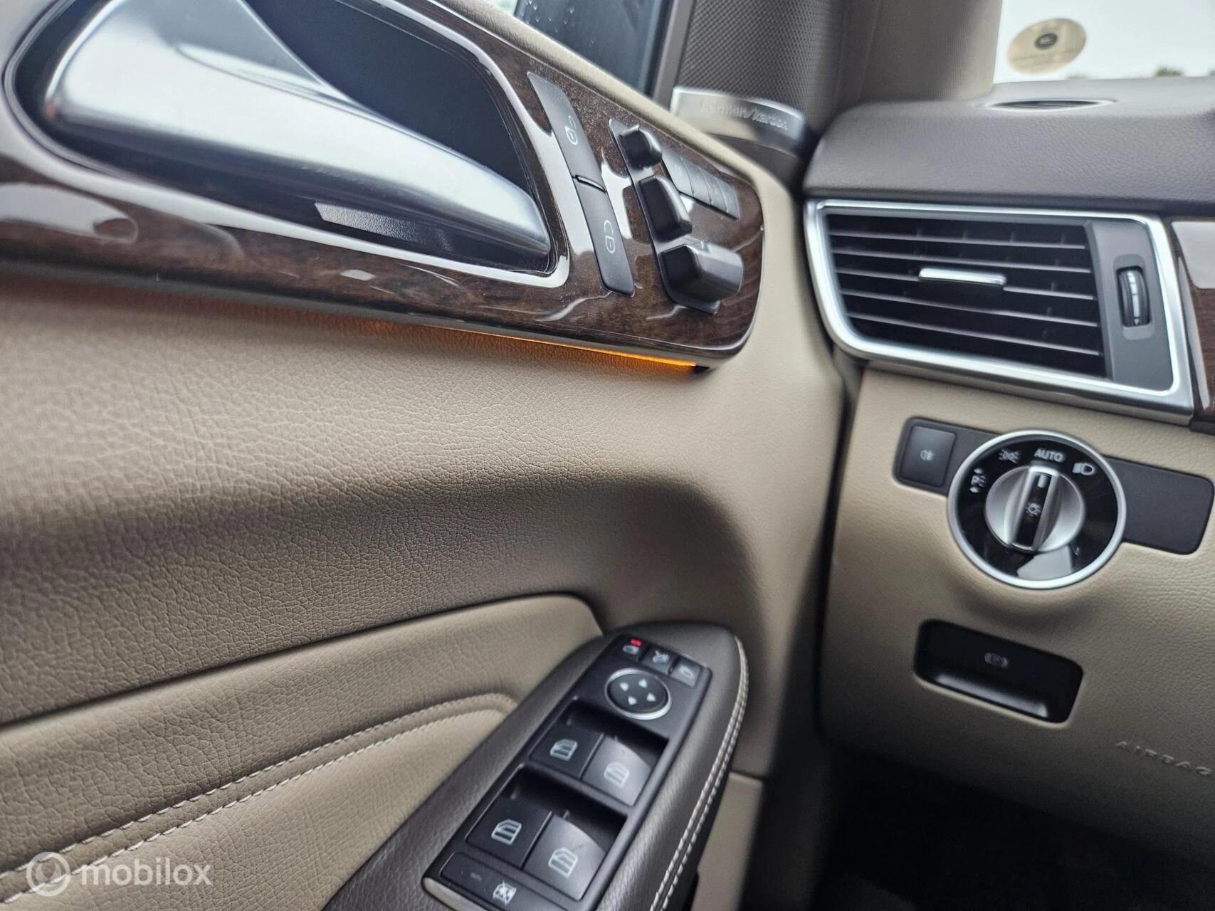 Hoofdafbeelding Mercedes-Benz M-Klasse