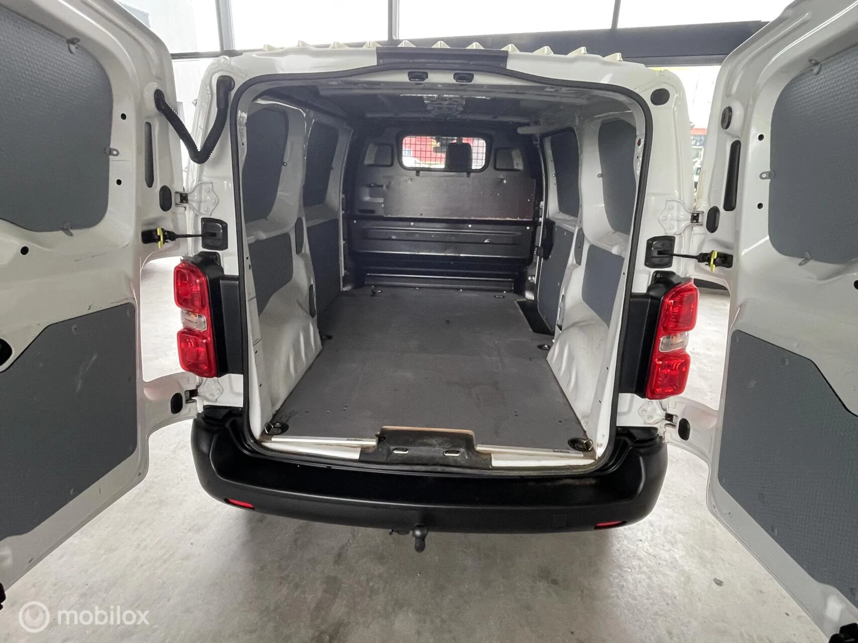 Hoofdafbeelding Peugeot Expert