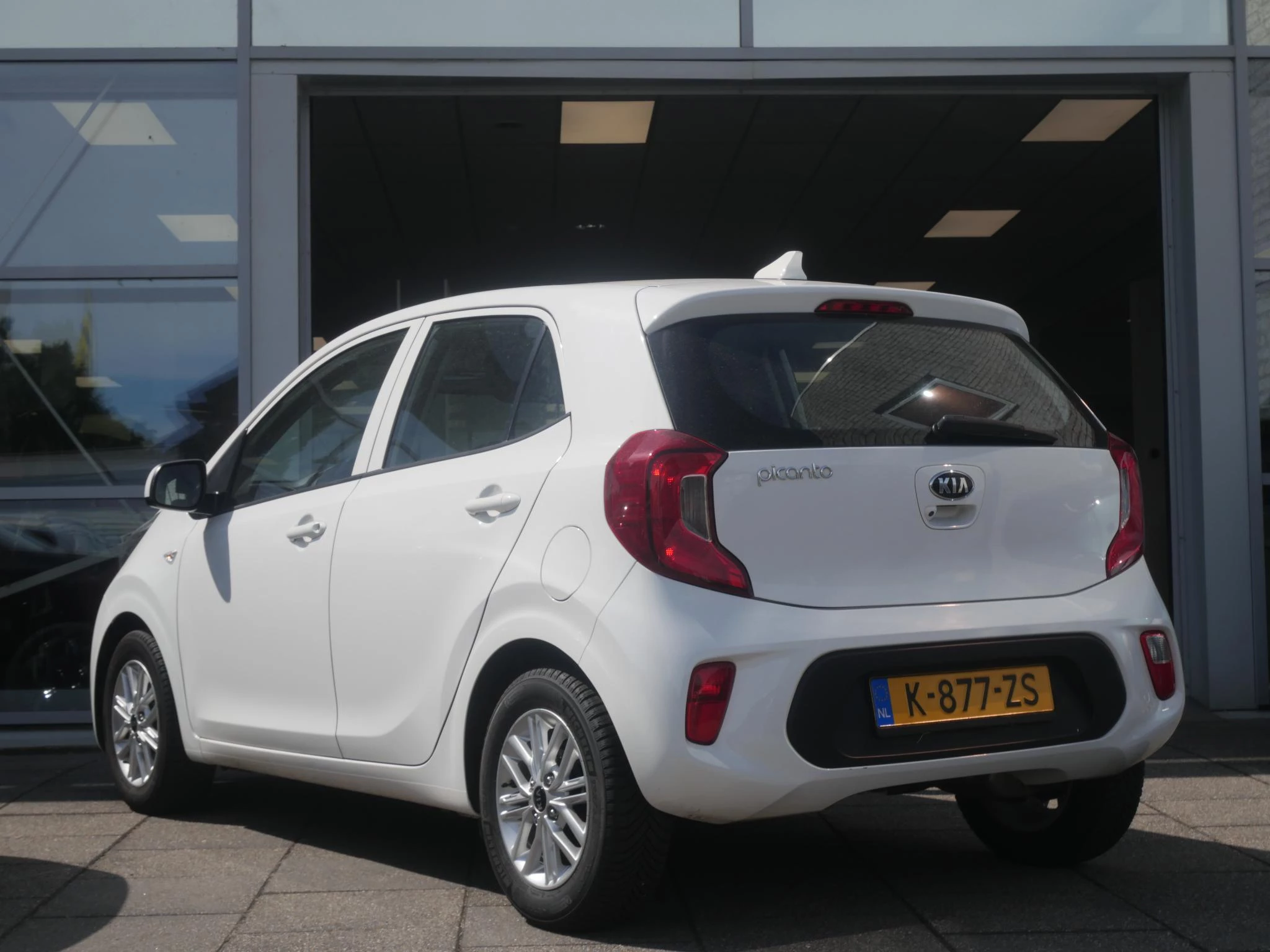 Hoofdafbeelding Kia Picanto