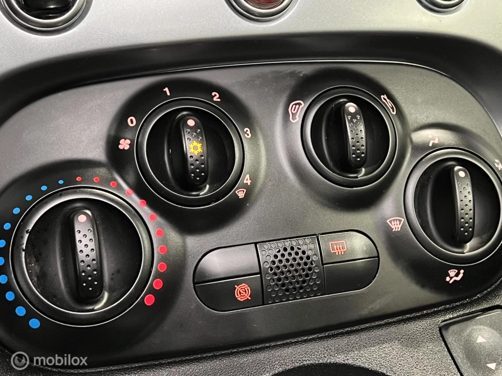 Hoofdafbeelding Fiat 500C