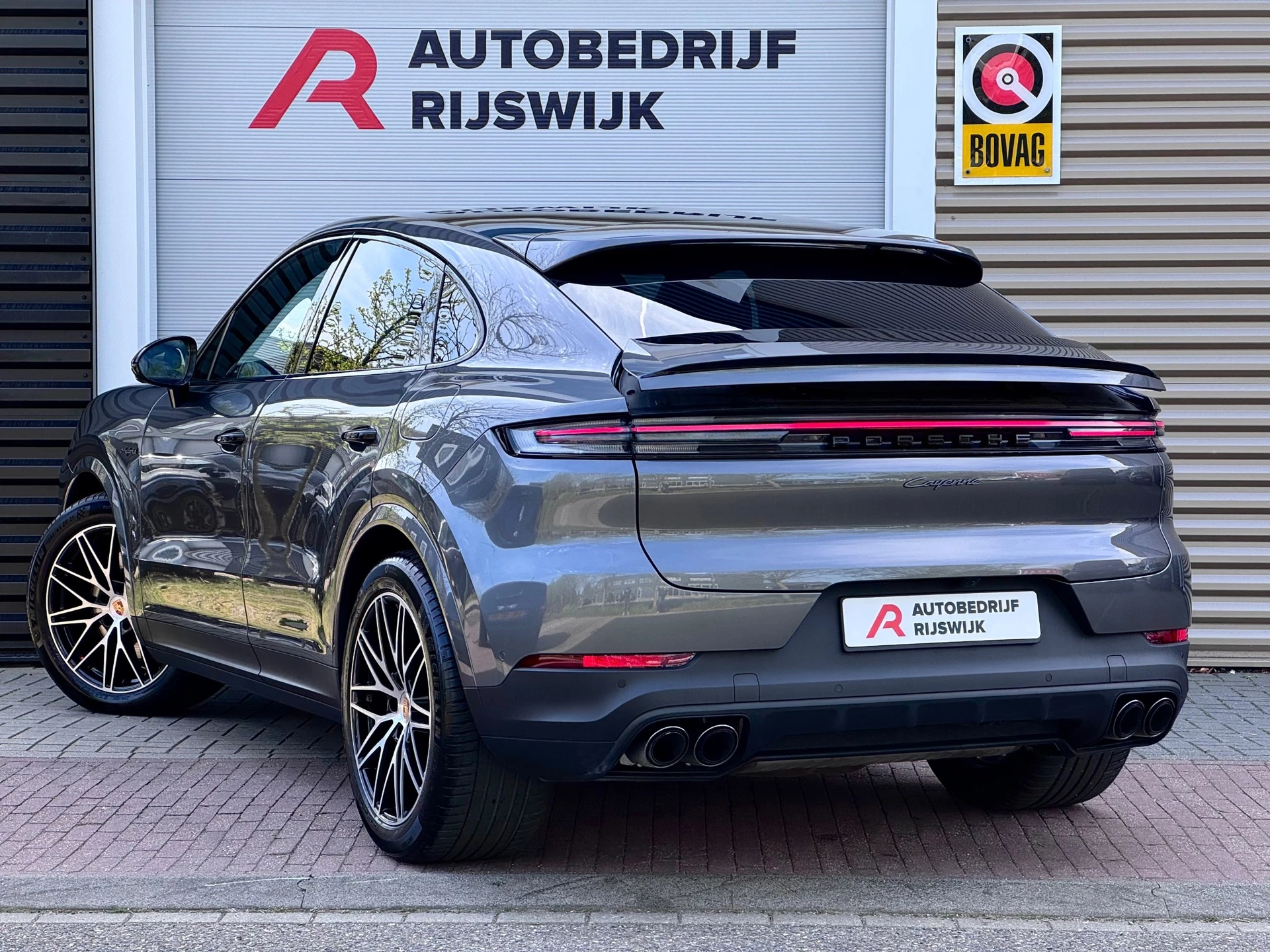 Hoofdafbeelding Porsche Cayenne