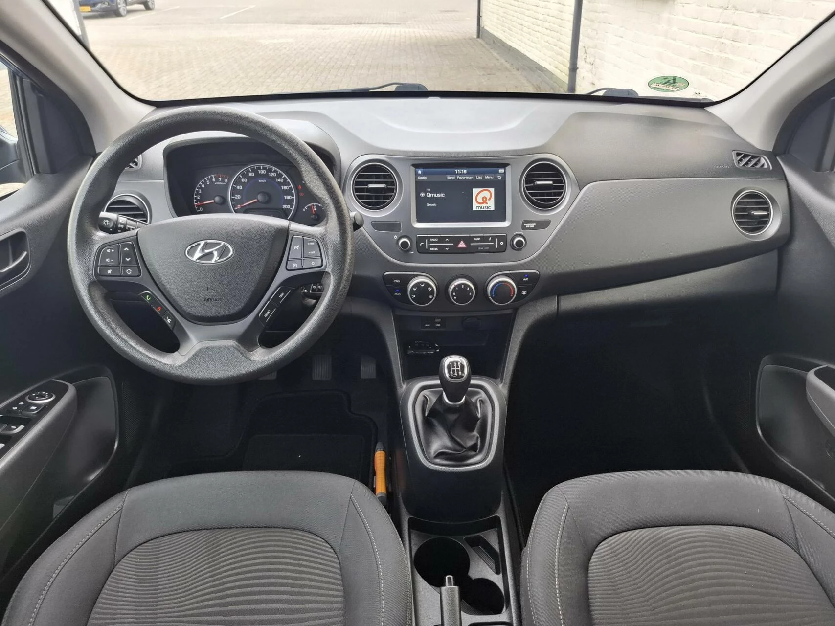 Hoofdafbeelding Hyundai i10