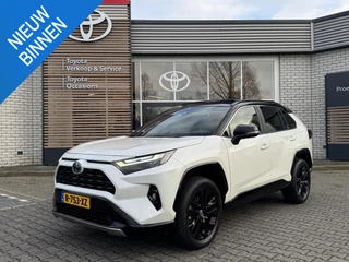 Toyota RAV4 2.5 HYBRID AWD BI-TONE PANO-DAK STOELVERW BLIND-SPOT 360° CAMERA PARK-SENSOREN APPLE/ANDROID EL-ACHTERKLEP