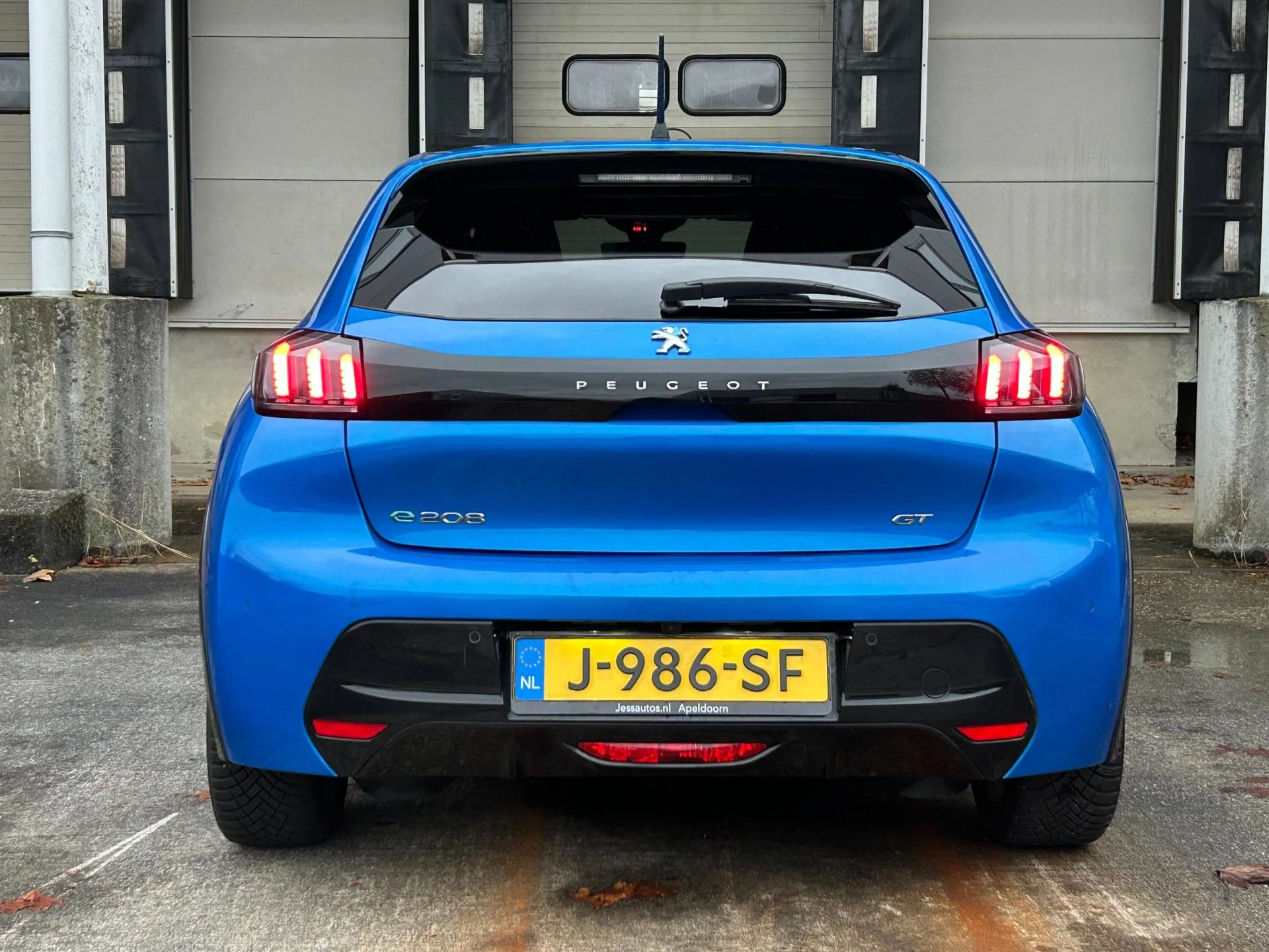 Hoofdafbeelding Peugeot e-208