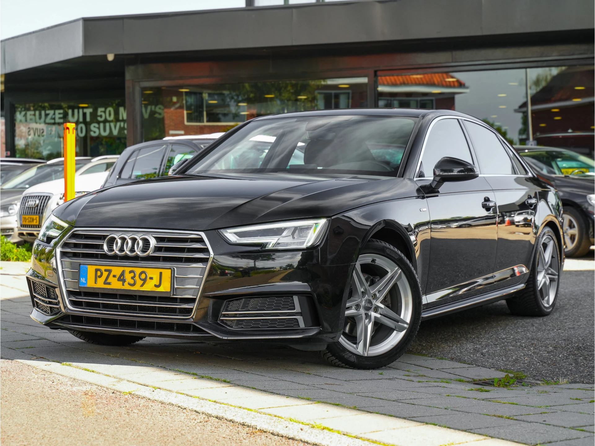 Hoofdafbeelding Audi A4