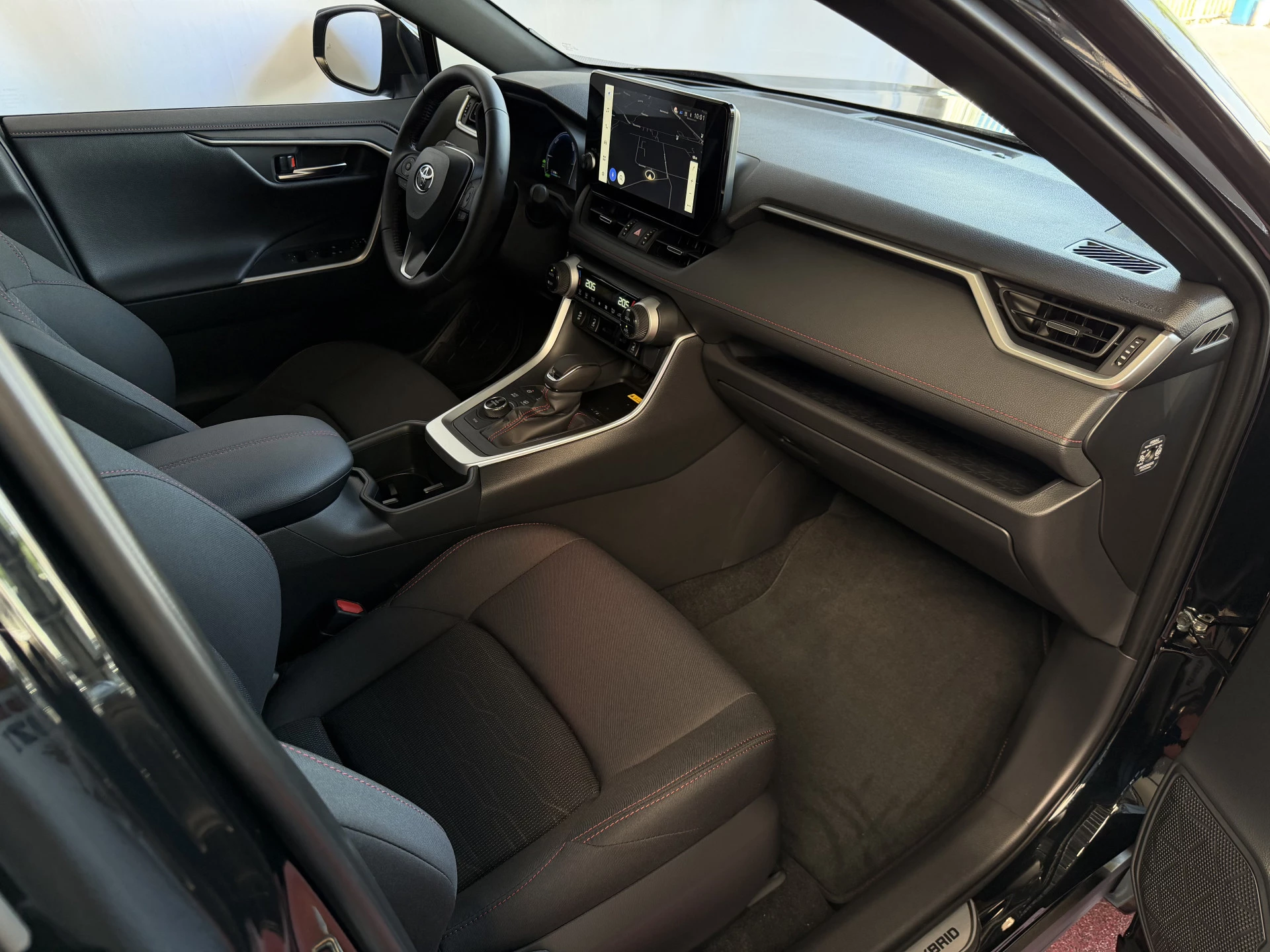 Hoofdafbeelding Toyota RAV4