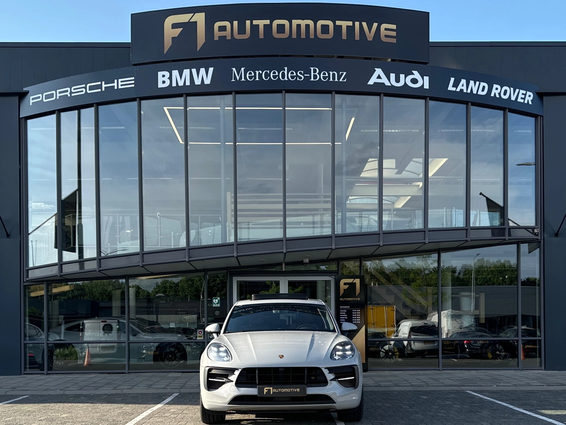 Hoofdafbeelding Porsche Macan