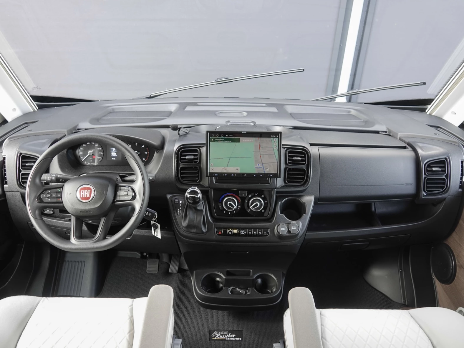 Hoofdafbeelding Benimar Amphitryon