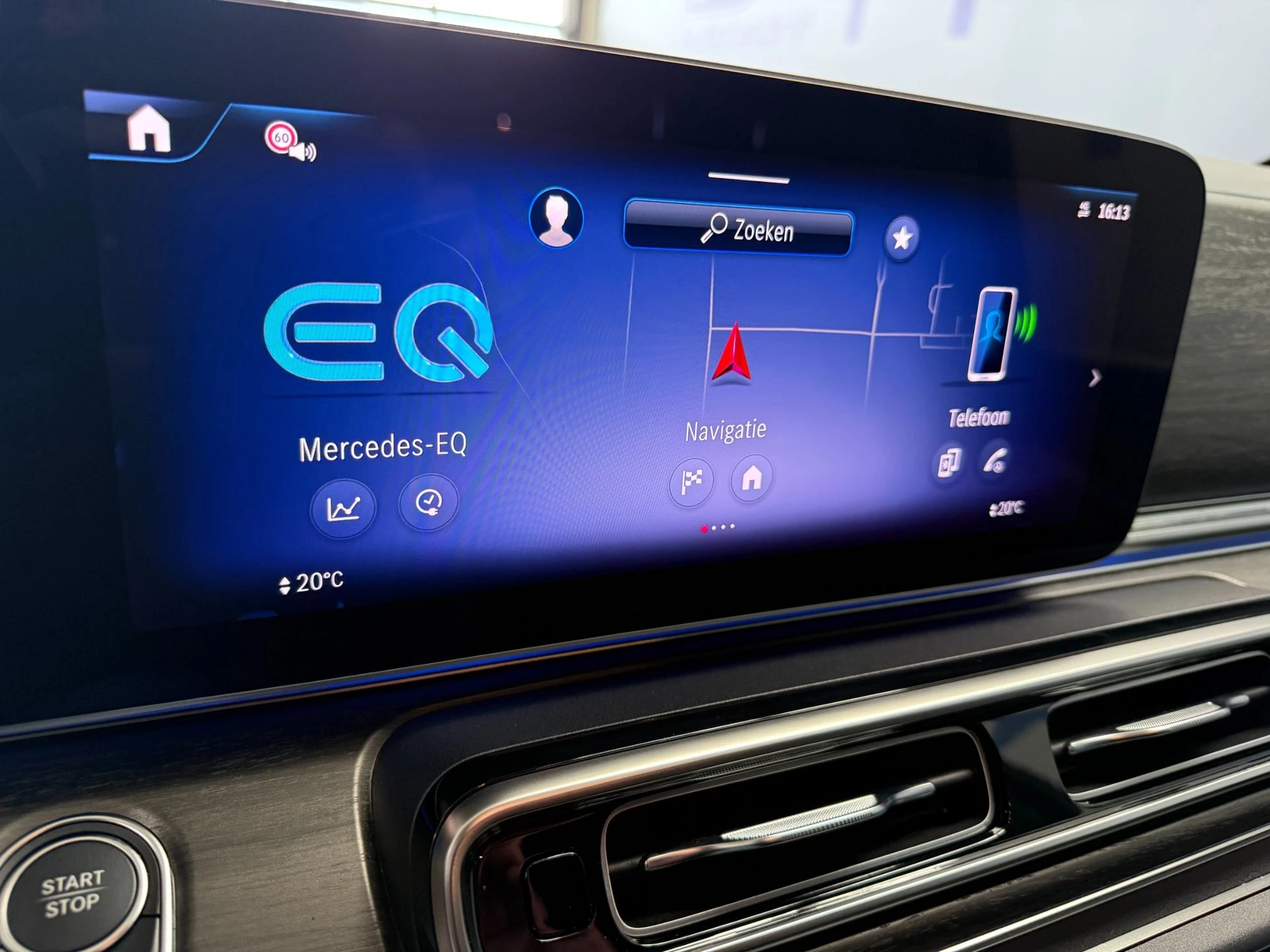 Hoofdafbeelding Mercedes-Benz EQV