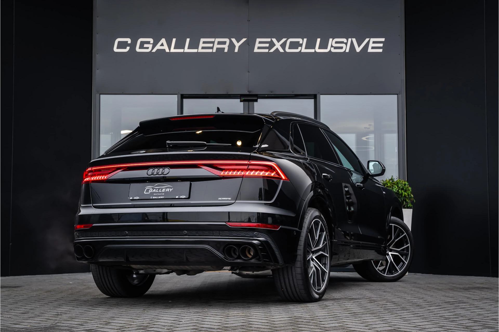 Hoofdafbeelding Audi Q8