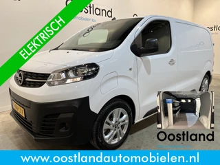 Opel Vivaro-e L2 75 kWh Servicebus / Sortimo Inrichting / 100% elektrisch !! / Airco / Cruise Control / CarPlay / Camera / Navigatie / 3-Zits / 3.800 KM !!