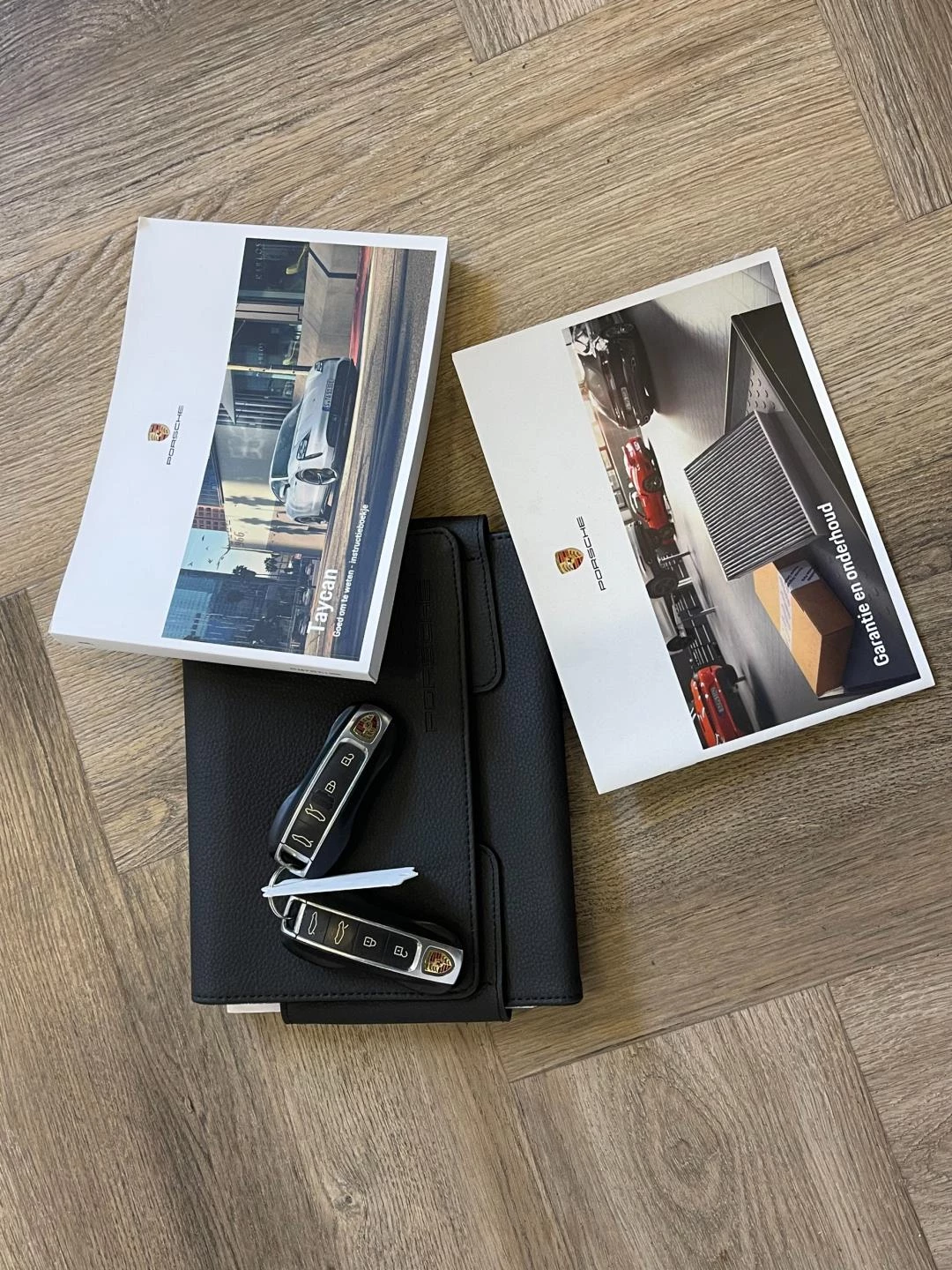 Hoofdafbeelding Porsche Taycan