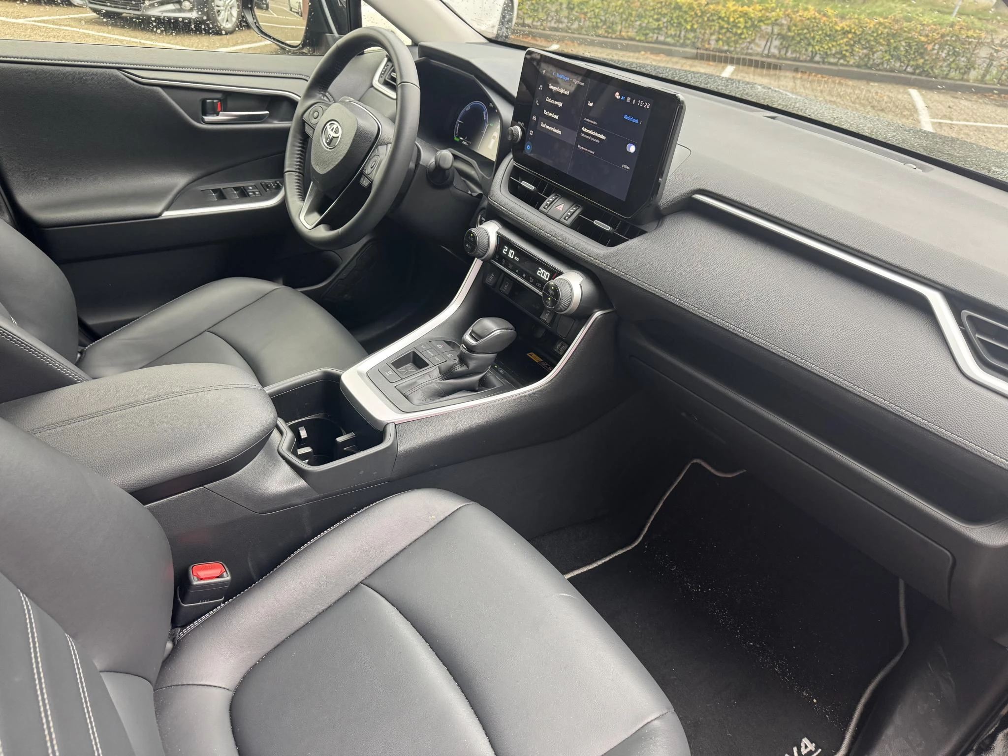 Hoofdafbeelding Toyota RAV4