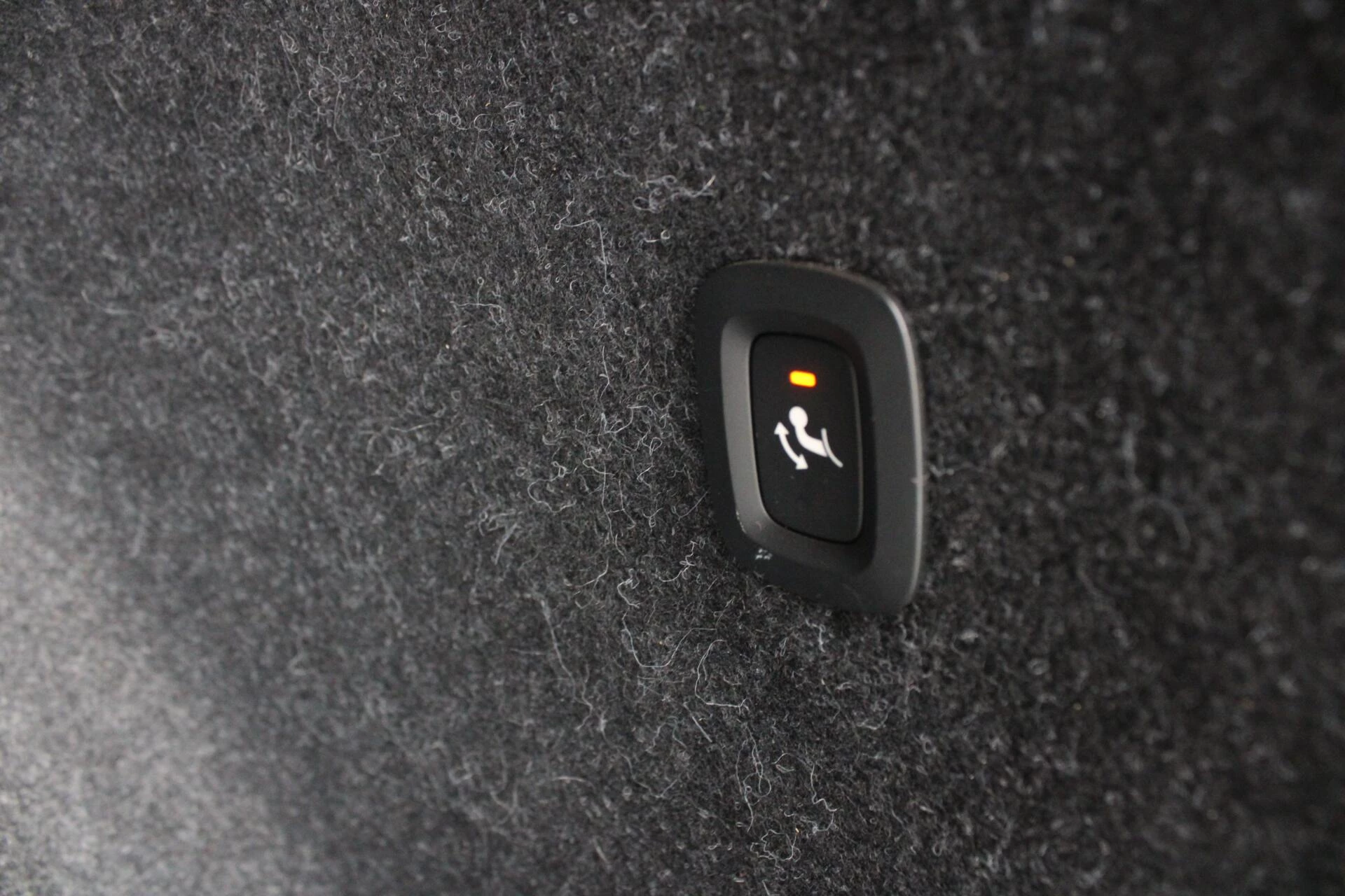 Hoofdafbeelding Volvo C40