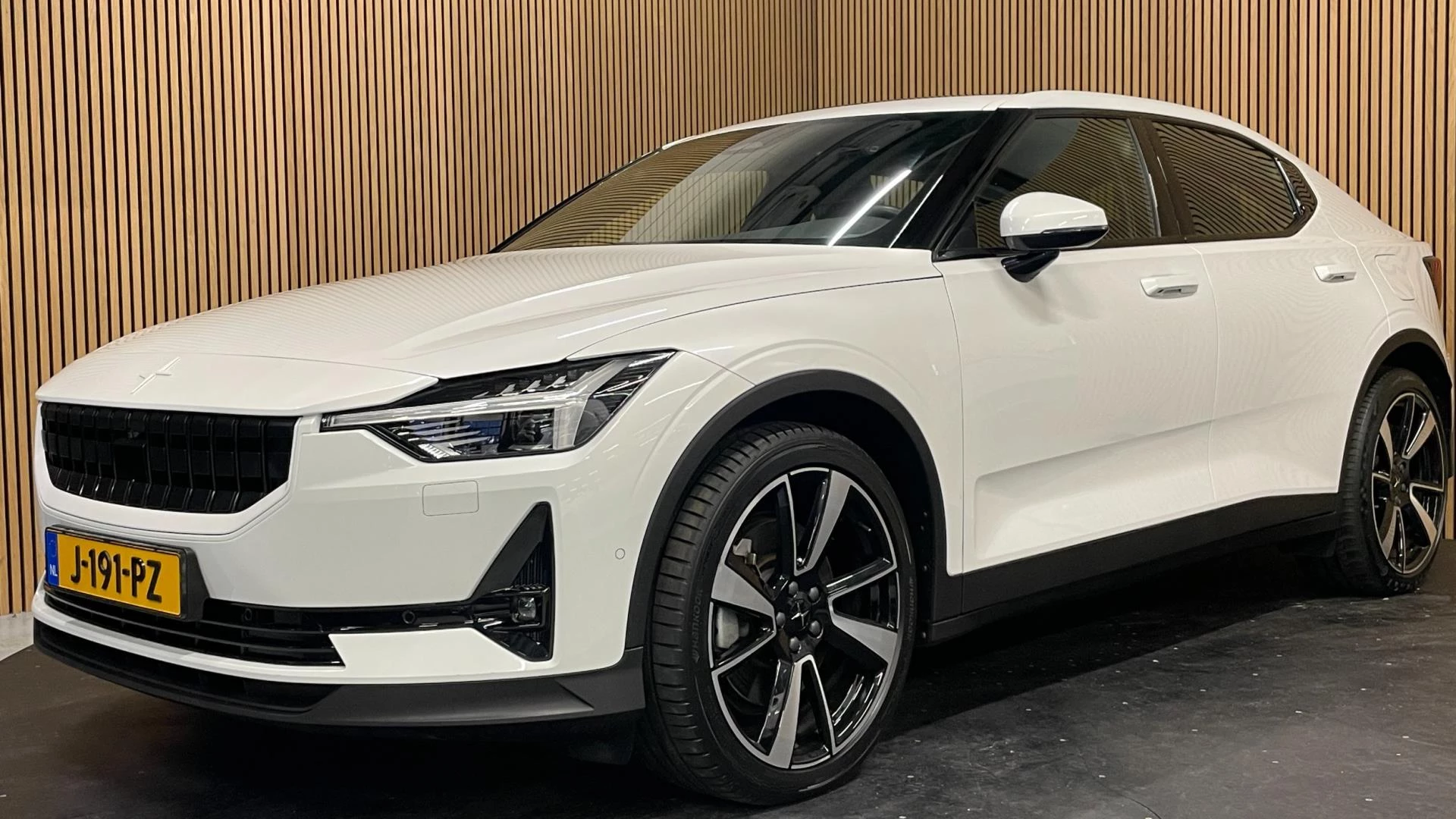 Hoofdafbeelding Polestar 2