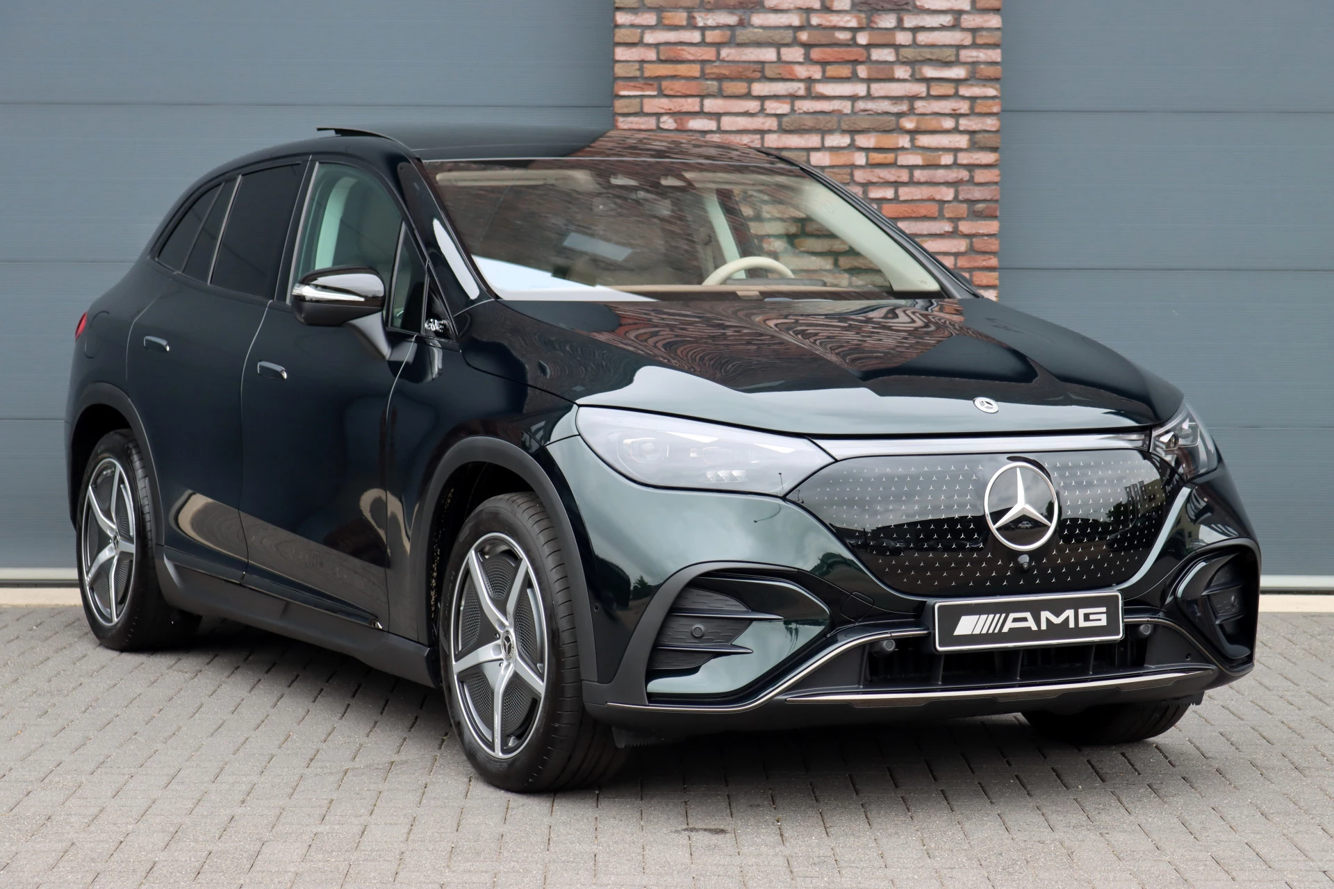 Hoofdafbeelding Mercedes-Benz EQE