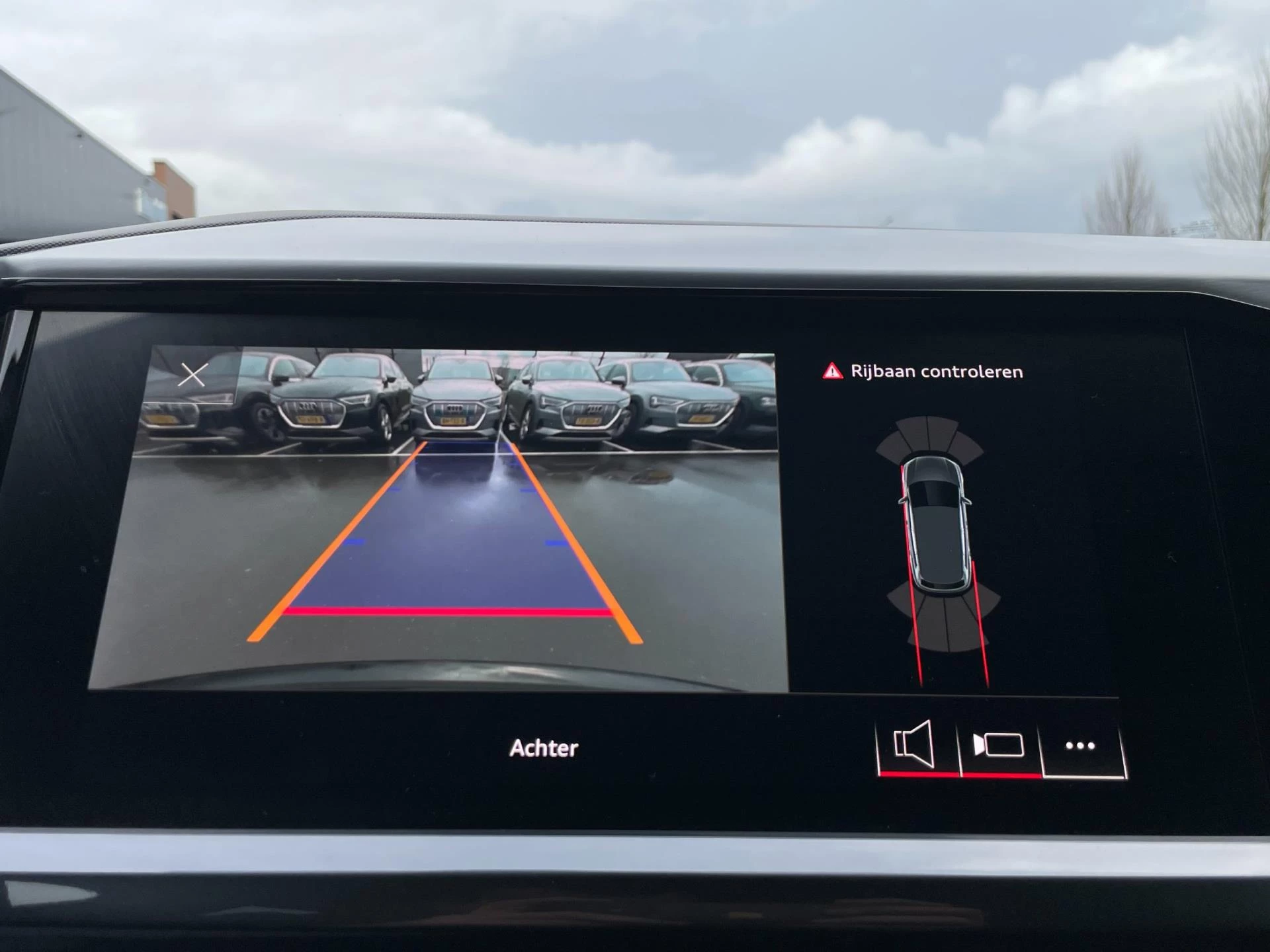 Hoofdafbeelding Audi Q4 e-tron