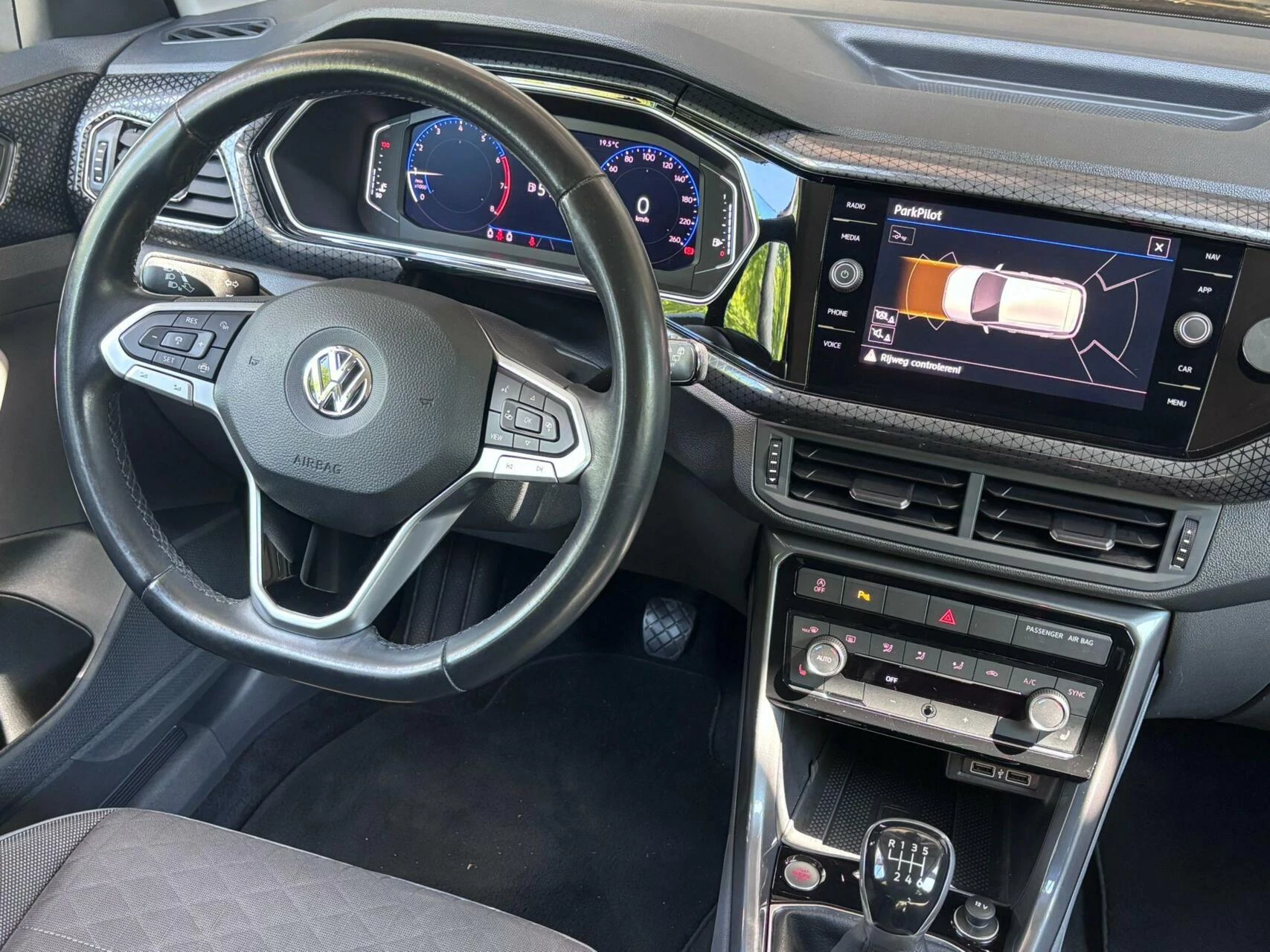 Hoofdafbeelding Volkswagen T-Cross