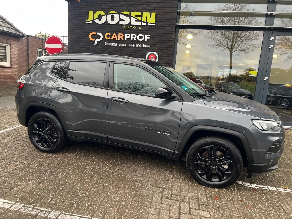 Hoofdafbeelding Jeep Compass