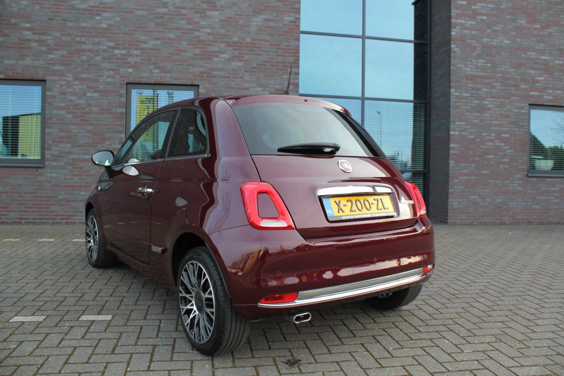 Hoofdafbeelding Fiat 500