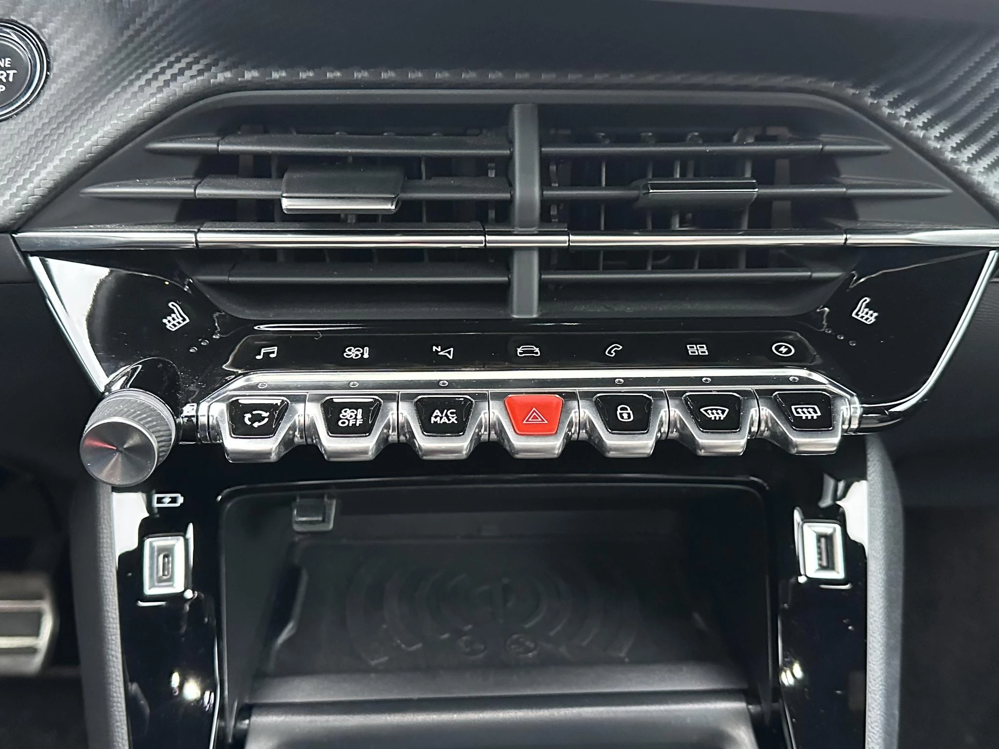 Hoofdafbeelding Peugeot e-208