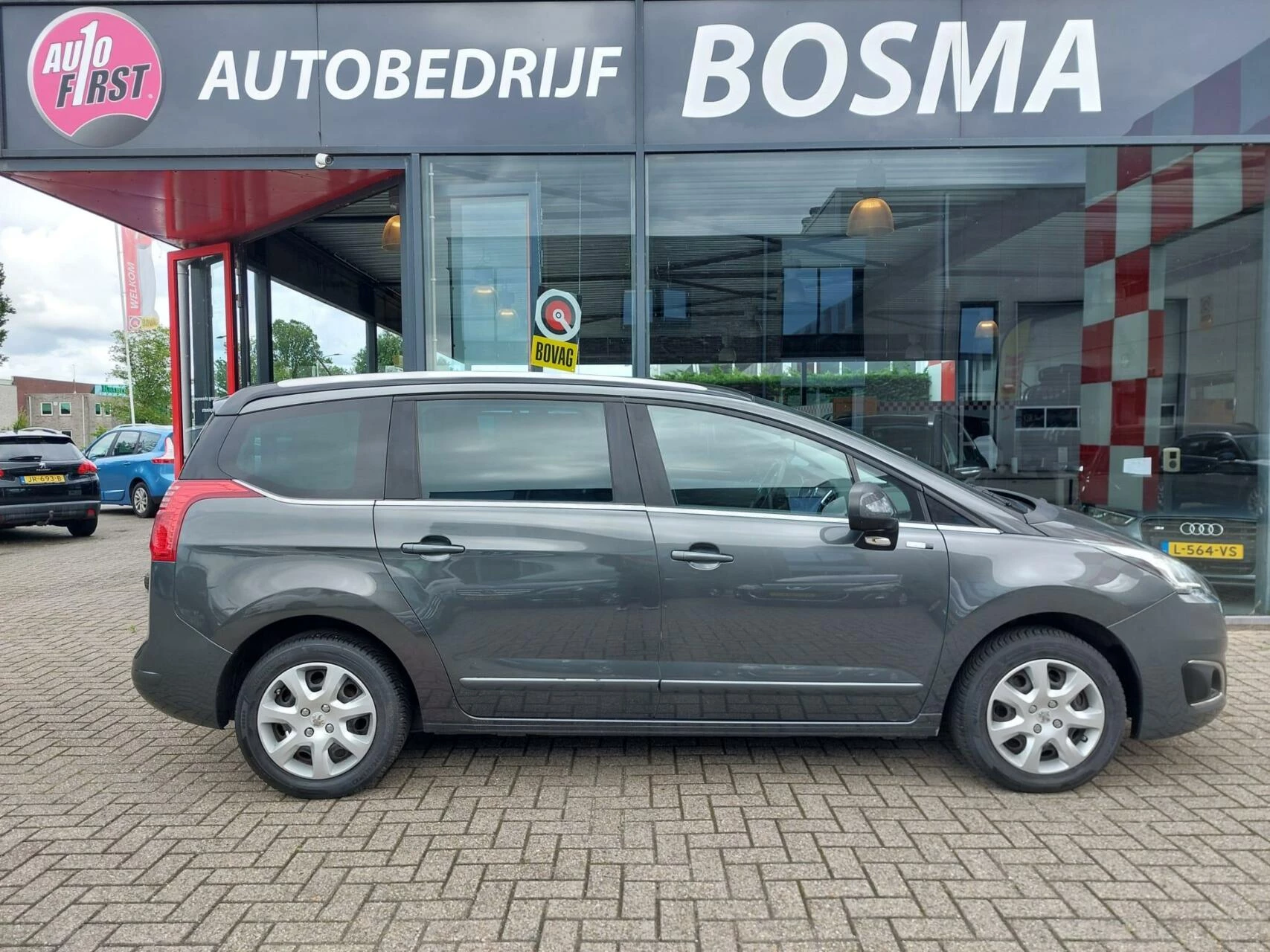 Hoofdafbeelding Peugeot 5008